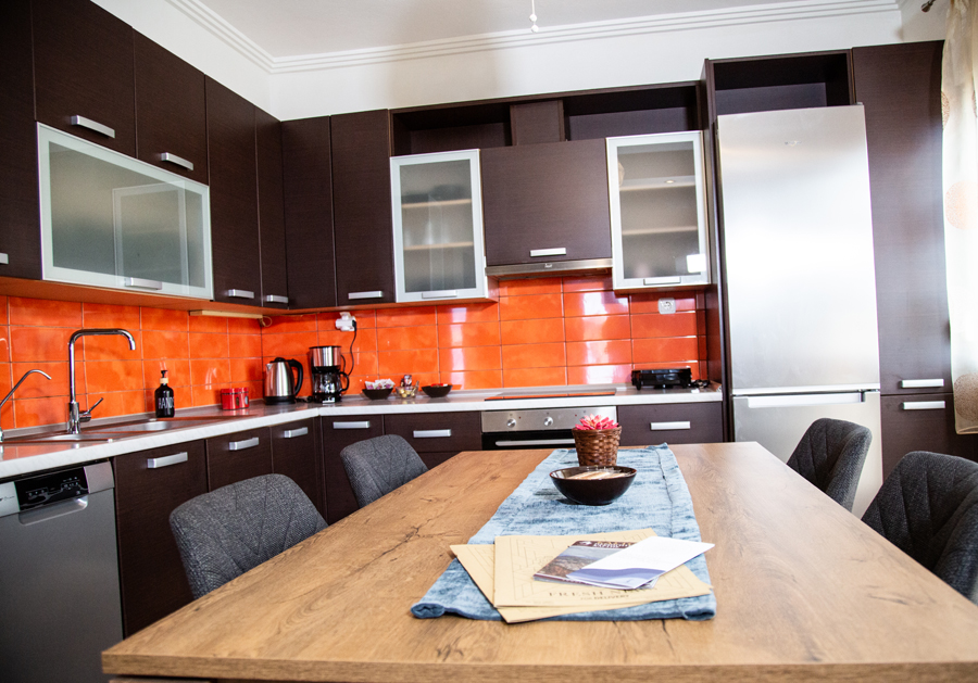 ενοικαζομενα διαμερισματα Καστορια